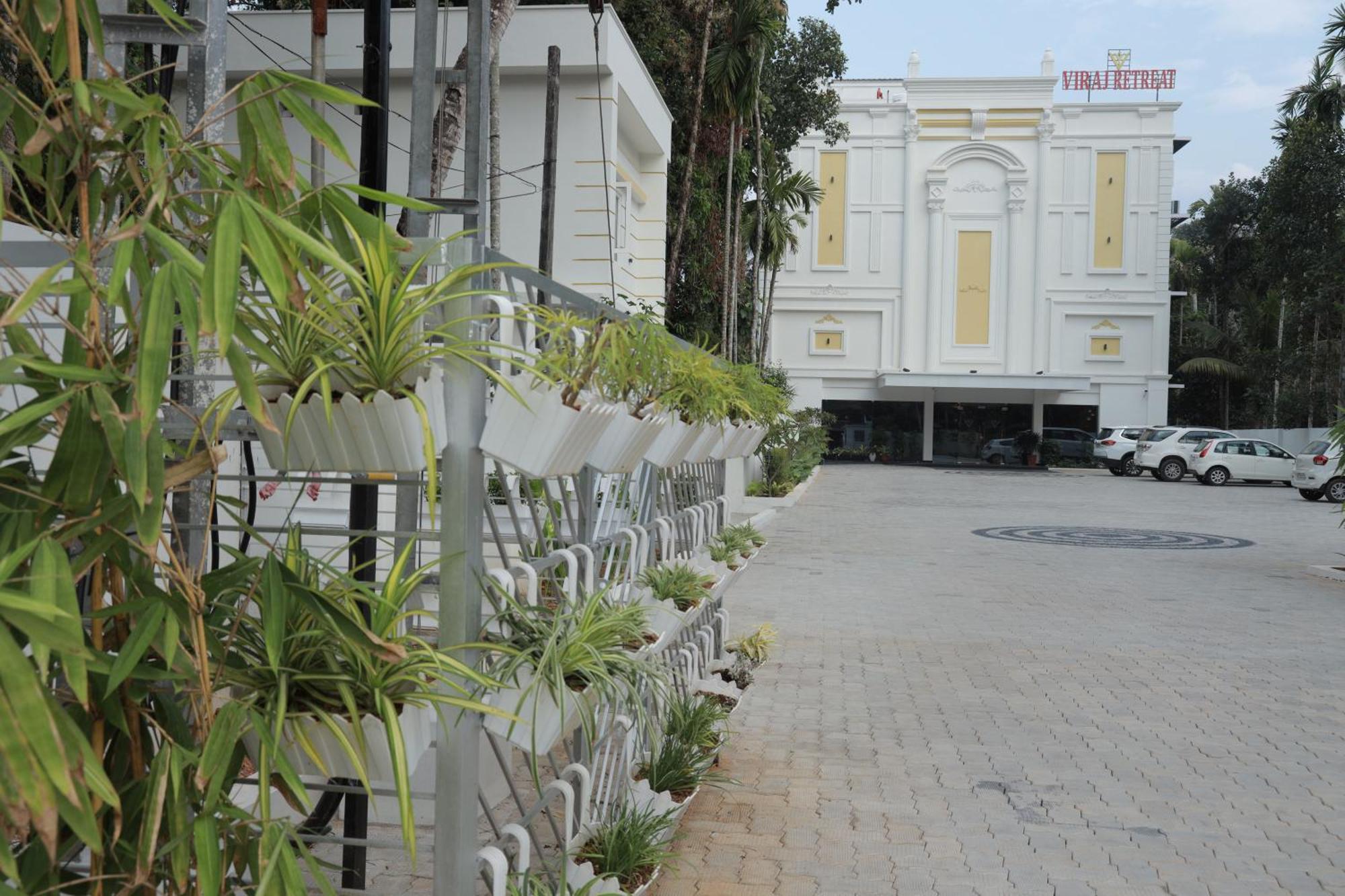 Viraj Retreat Hotel Mundrothuruth Exterior foto